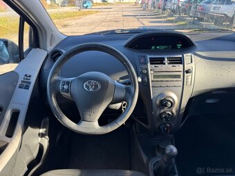 Toyota Yaris 1,0VVT-i 51kW orig.88650km - 9