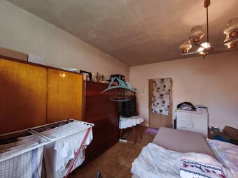 Rodinný dom v obci Malé Zlievce v okrese Veľký Krtíš. - 9