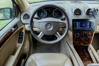 Mercedes-Benz ML 320 CDI / Tempomat / Ťažné / Vzduch - 9