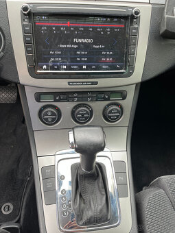 VW Passat kombi B6 benzín automat - 9