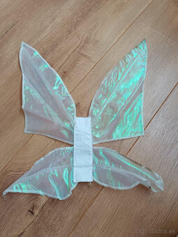 Kostym Vila s kridlami S - 9