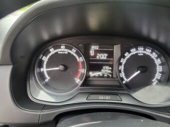 Škoda fabia III 1.0 TSI - 9