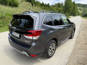 Subaru Forester 2.0i-S e-Boxer MHEV Lineartronic - 9