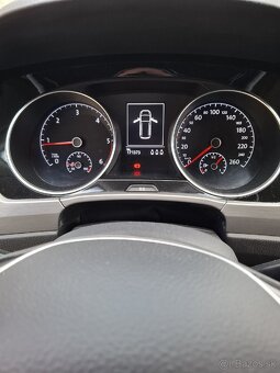 VW Touran 1.6 TDI (85 kW) – 2017, manuál - 9