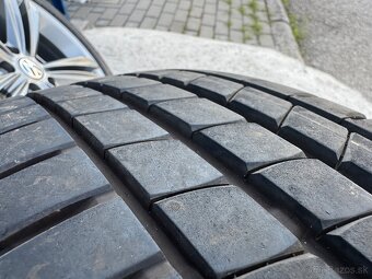 VW R-line R18 5x112 s letne pneu 215/50 R18 - 9