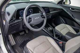 Kia Niro 1.6 GDi PHEV, Hybrid - 9