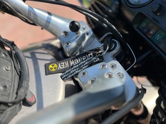 BMW R1100RT - 9