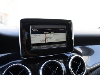 Mercedes-Benz CLA Kupé 200 URBAN A/T - 9