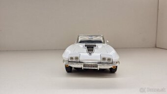CHEVROLET CORVETTE - 9