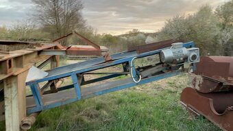 Čelusťovy drvič - 9