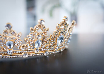 Korunka do vlasov - 9