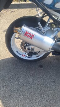 Suzuki GSXR 750 103kW - 9