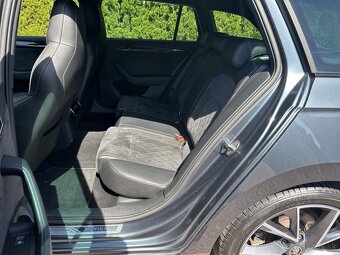 Skoda superb 2.0 TDI DSG sportline - 9