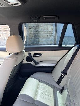 BMW E91 330D - 9