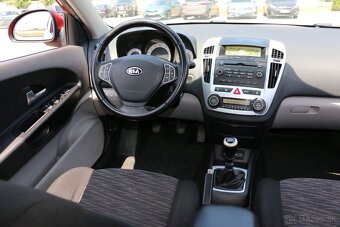 Kia CEED 1,4 CVVT EX - 9
