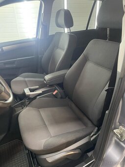 Opel Zafira 1.9CDTi - 9