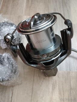 Navijaky Penn Tidal XT 8000 Long Cast-Nové,nepoužité - 9
