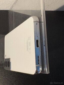 Predám Samsung Galaxy S22 8GB Rám 128GB Silver Bežná známky - 9