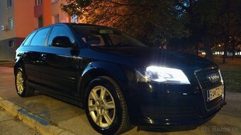 Audi A3 1.6 benzín Sportback M2010 - 9