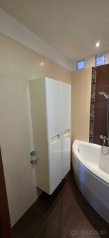 Prenájom - 3-izbový byt - Hriňová - Lúčna ulica - 9