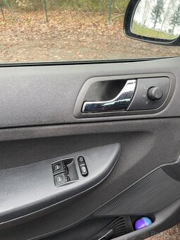 Škoda Fabia 1.2 HTP (47 kW) - 9