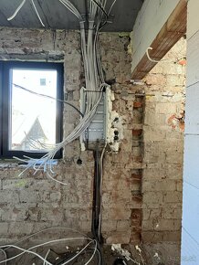 Elektroinštalačné práce - 9