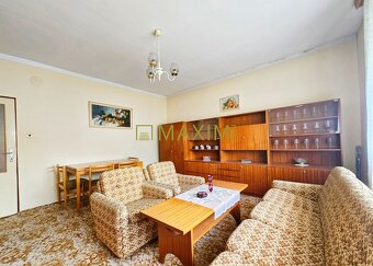 Ponúkame na predaj Rodinný dom v Čuňove na ulici Dlhá - 9