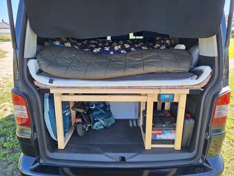Prenájom -VW Multivan T5 Obytná dodávka Karavan - 9