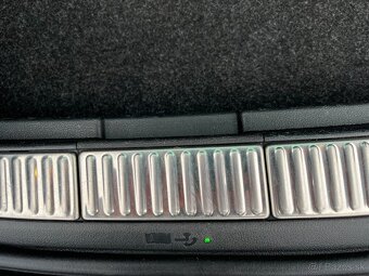 Škoda Superb 2.0 Tdi 110kw Style - 9