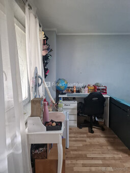 (F156-12-REMAE)Dva rodinné domy na jednom pozemku Tomášikovo - 9