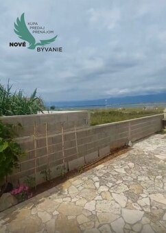 Apartmán s dvorom len 80m od mora na ostrove Vir v Chorvátsk - 9