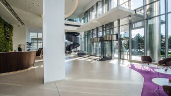 Kancelárske priestory vysokého štandardu MYHIVE Tower, Vajno - 9