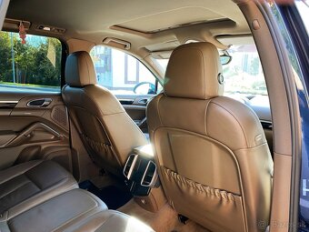Porsche Cayenne 3.0 TDi - 9