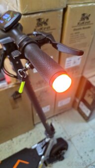 Elektrická kolobežka Kukirin A1 800W - 9