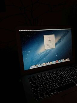 Mac Book Air 2013 - 8GB RAM - 9