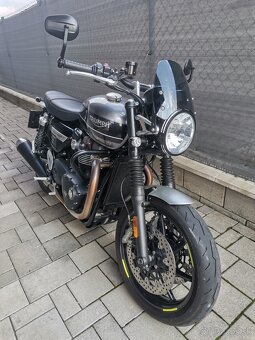 TRIUMPH SPEED TWIN 1200 silver/grey - 9