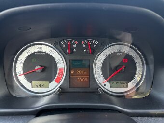 Škoda Octavia RS paket 1.8t 214 000km - 9