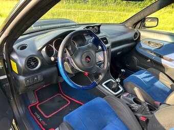 Subaru Impreza wrx sti - 9