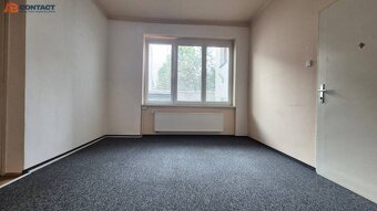 Nebytový priestor na prízemí mestského domu v centre na Kuku - 9