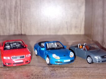 Predám zbierku cabrio modelov - 9