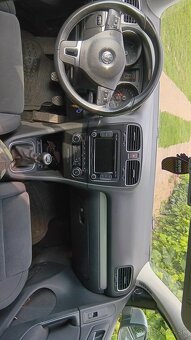 Volkswagen Golf 6- 2l tdi 103kw - 9