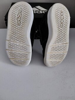 Čizmy a botasky veľkosť 25 - 9