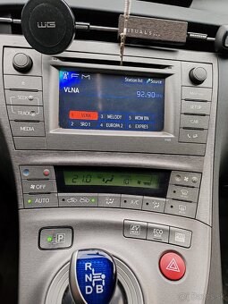Toyota Prius 1,8 Hybrid 73kw - 9