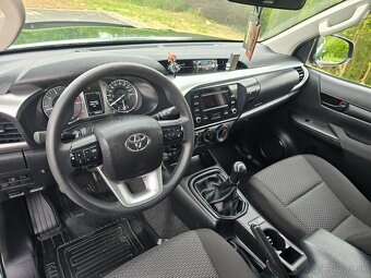 Toyota Hilux DC 2.4 I D-4D Live 4x4 - 9