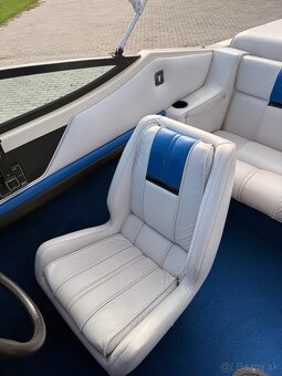 Motorový čln Wellcraft 187 Eclipse XL + prives - 9