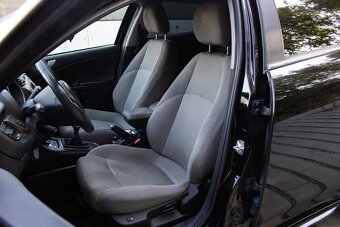 Alfa Romeo Giulietta (2015) - 9