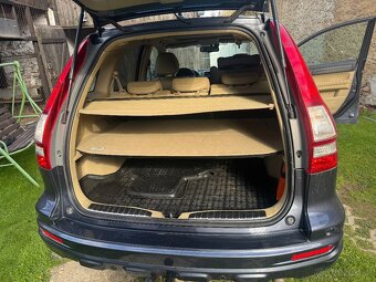 Honda CRV 3g 2,2 diesel 110kw AUTOMAT r.v2011 4x4 - 9