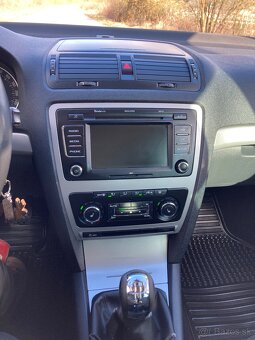 Škoda Octavia 2 Combi 1.6 TDI - 9