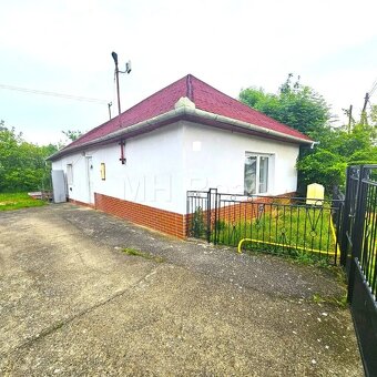 BUZICA - RD s Letnou kuchyňou Pekné prostredie - 9