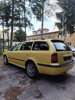 Octavia 1.8t RS Combi - 9